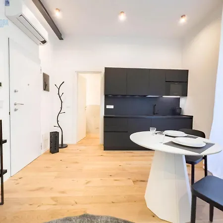 Lejlighed Imbriani 2 Tirabora Short Rent Trieste